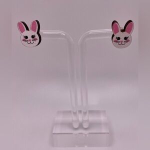 Cute 🐰 Bunny earrings